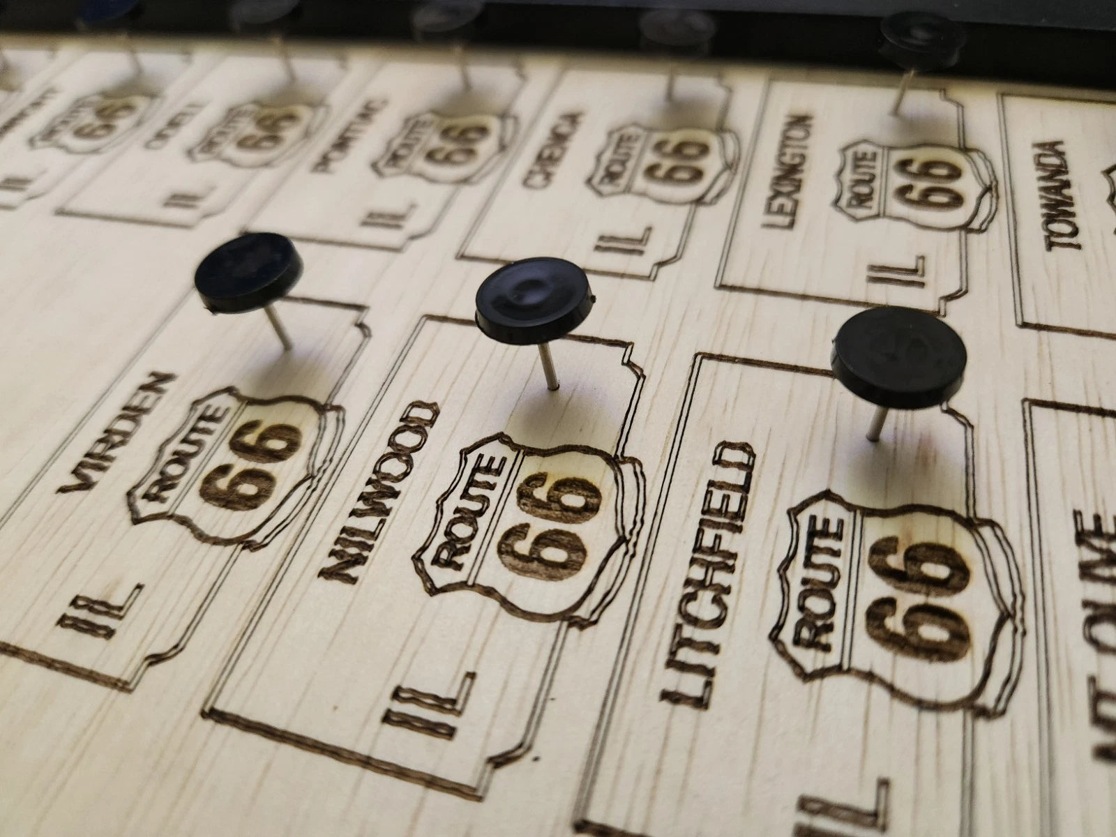 Route 66 design and push pins
